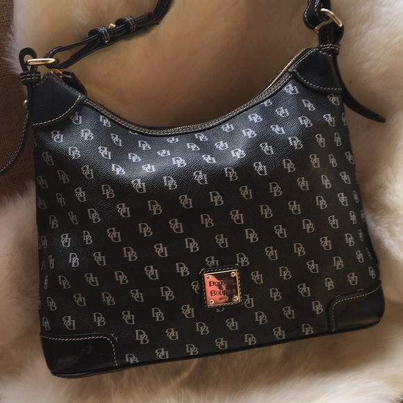 “ DOONEY & BOURKE “ HOBO STYLE BLACK PURSE - Picture 1 of 13